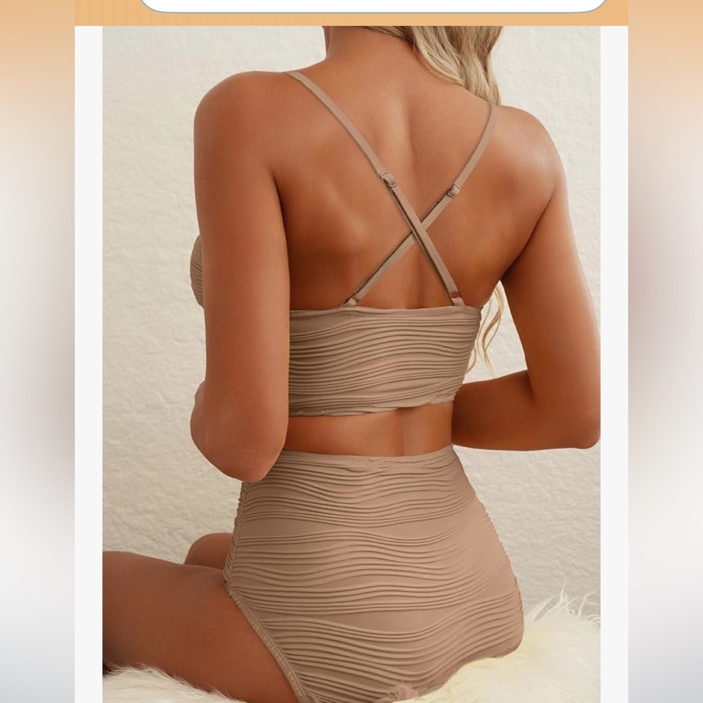 Tan Ribbed Knit suit set - Picture 3 of 3